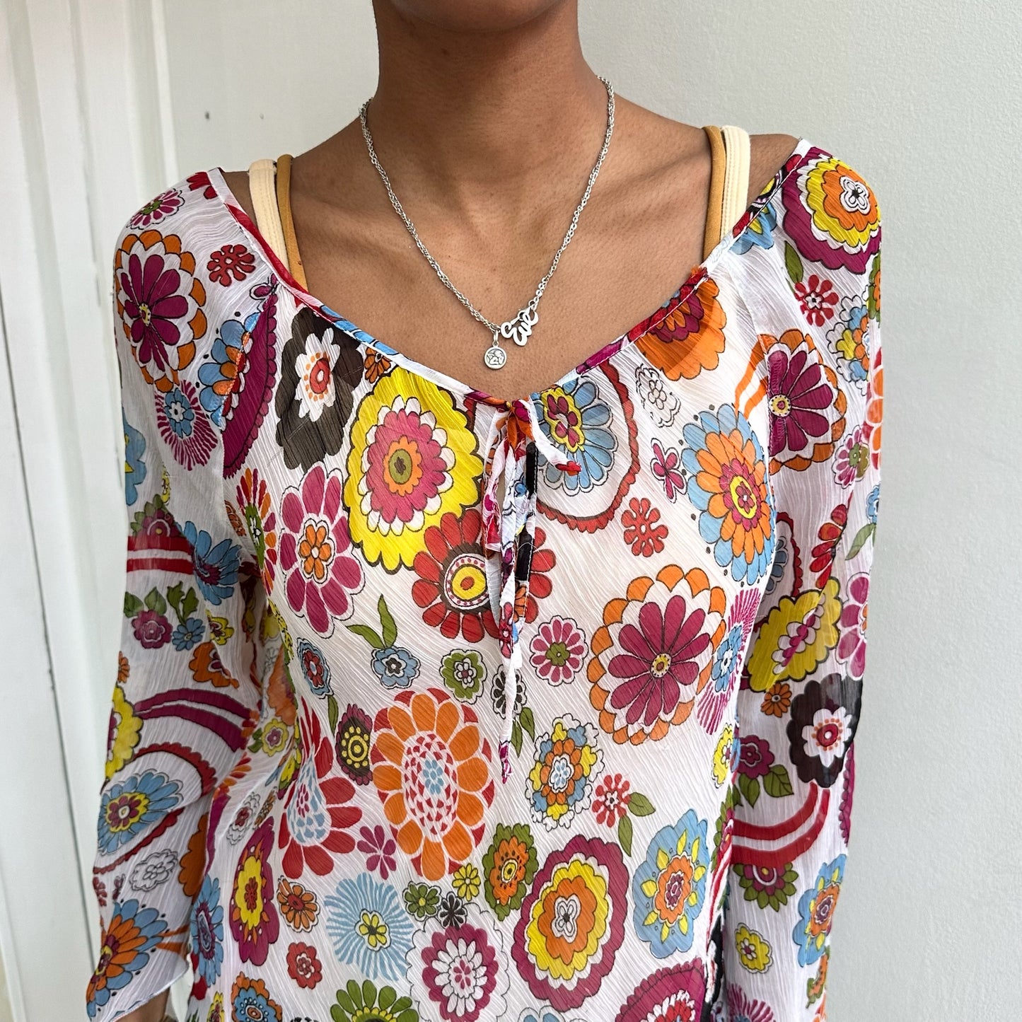 Top mit Blumenmuster