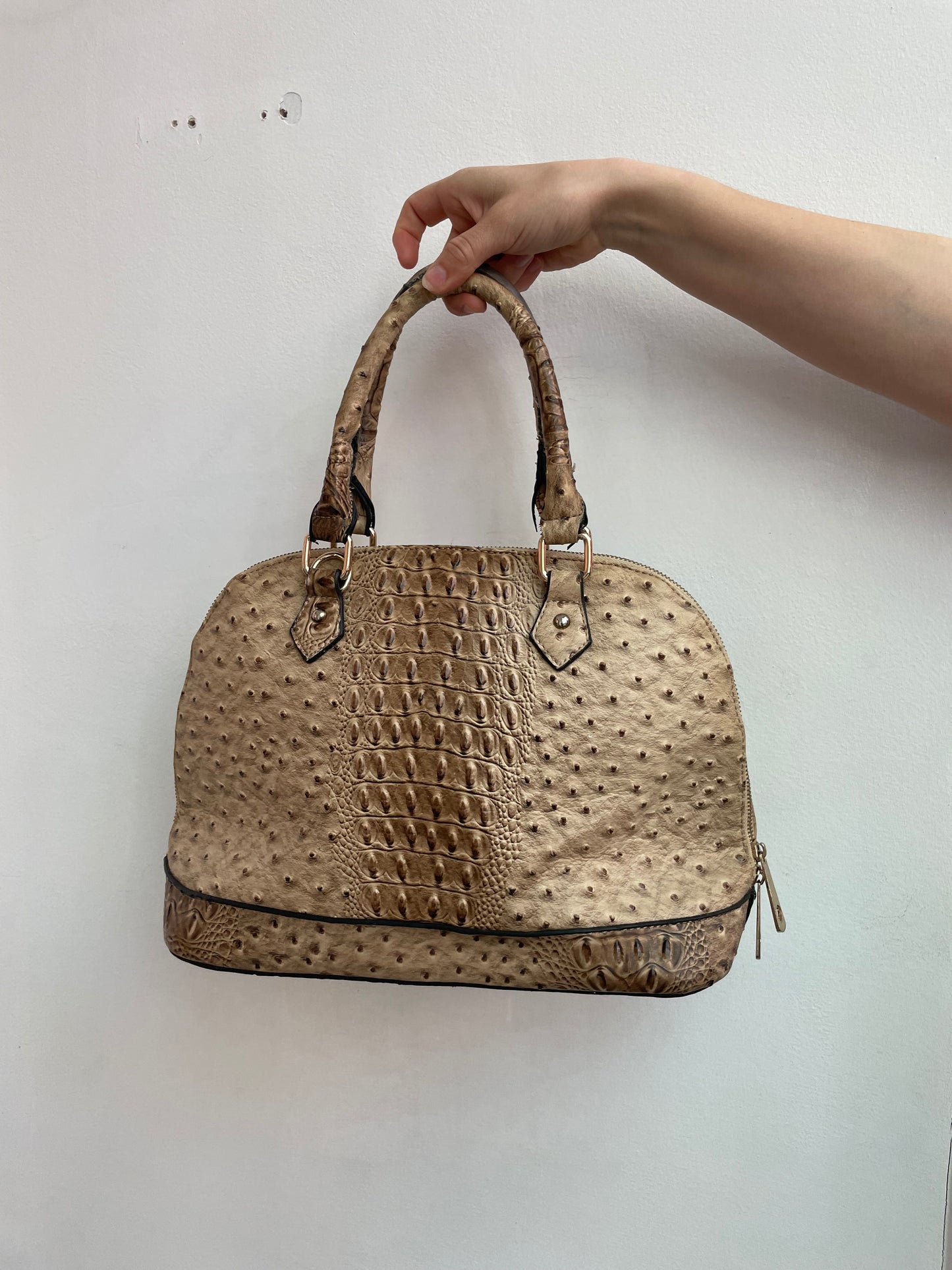 Handtasche in Krokodilleder-optik