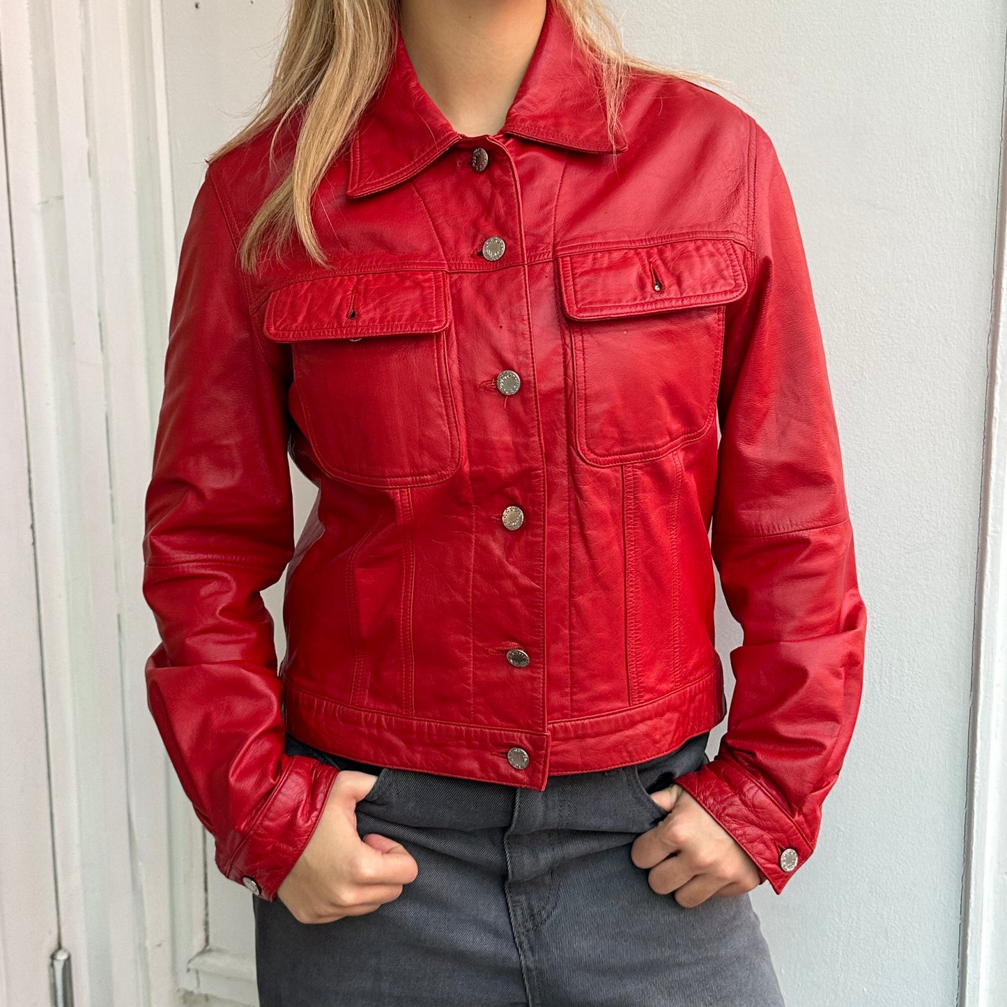 Rote Ledejacke