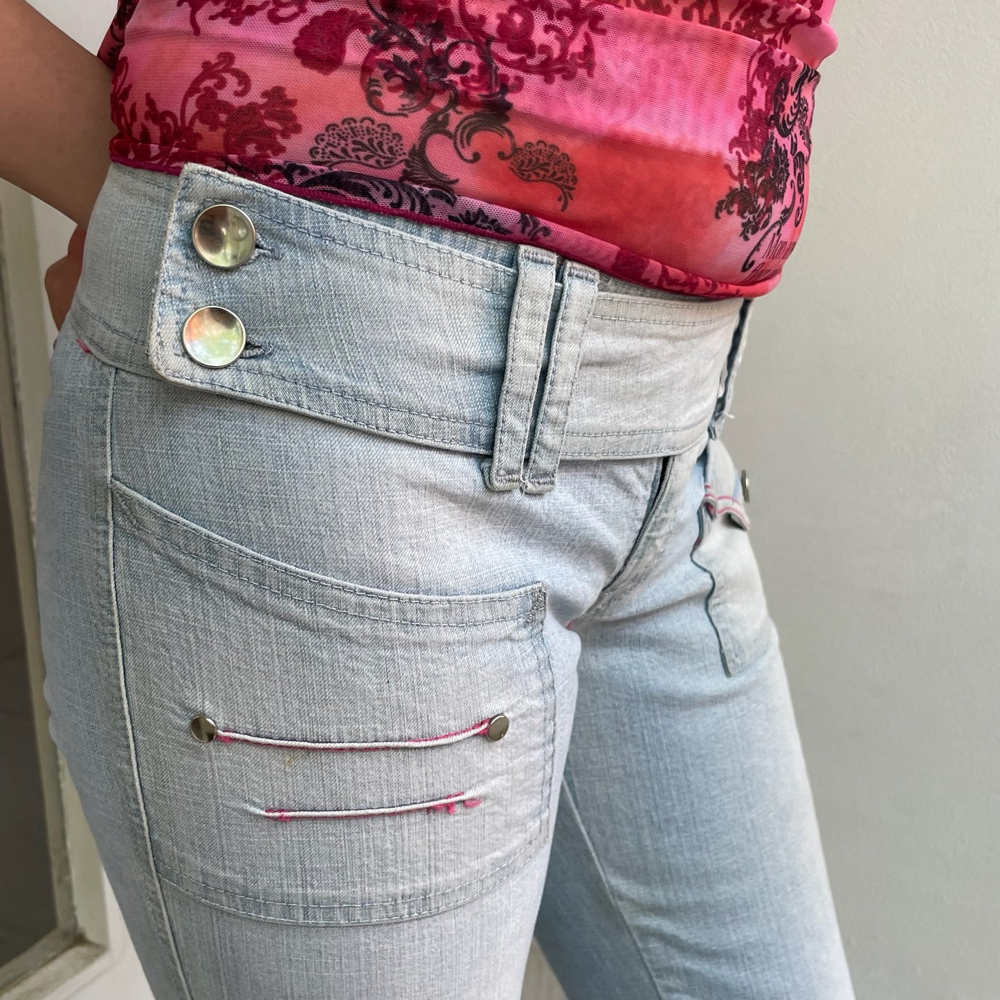 LOLA Jeans