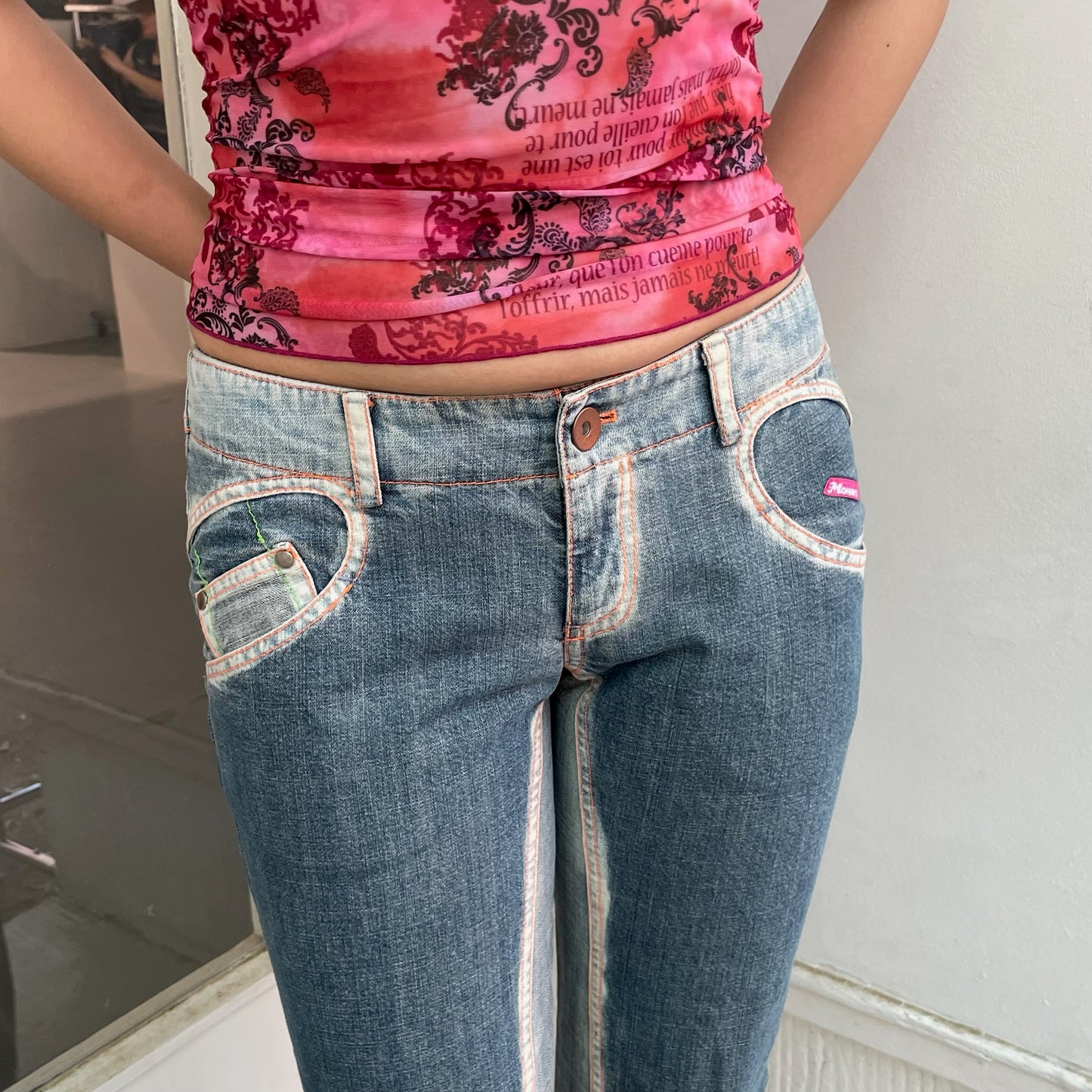 The LARA Jeans
