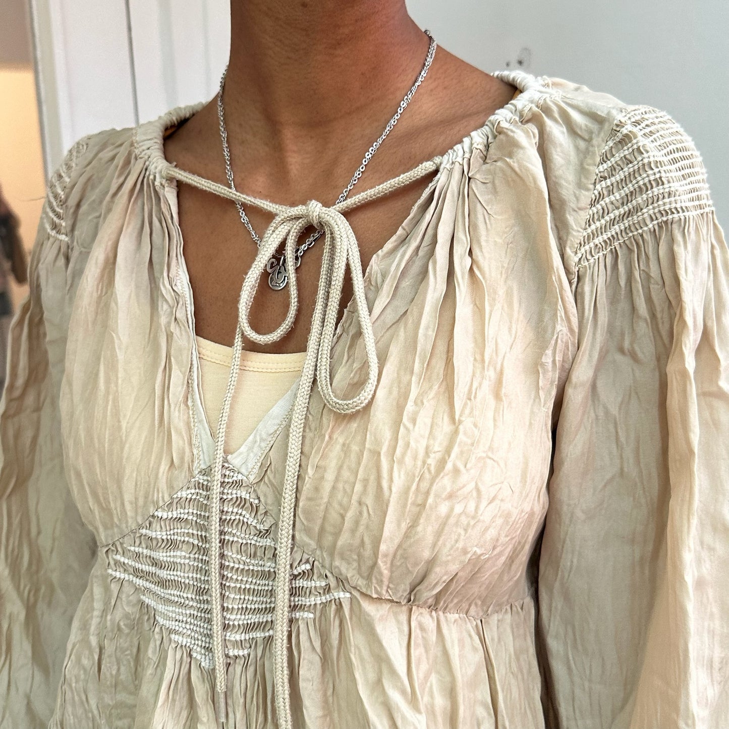 Beige Bluse