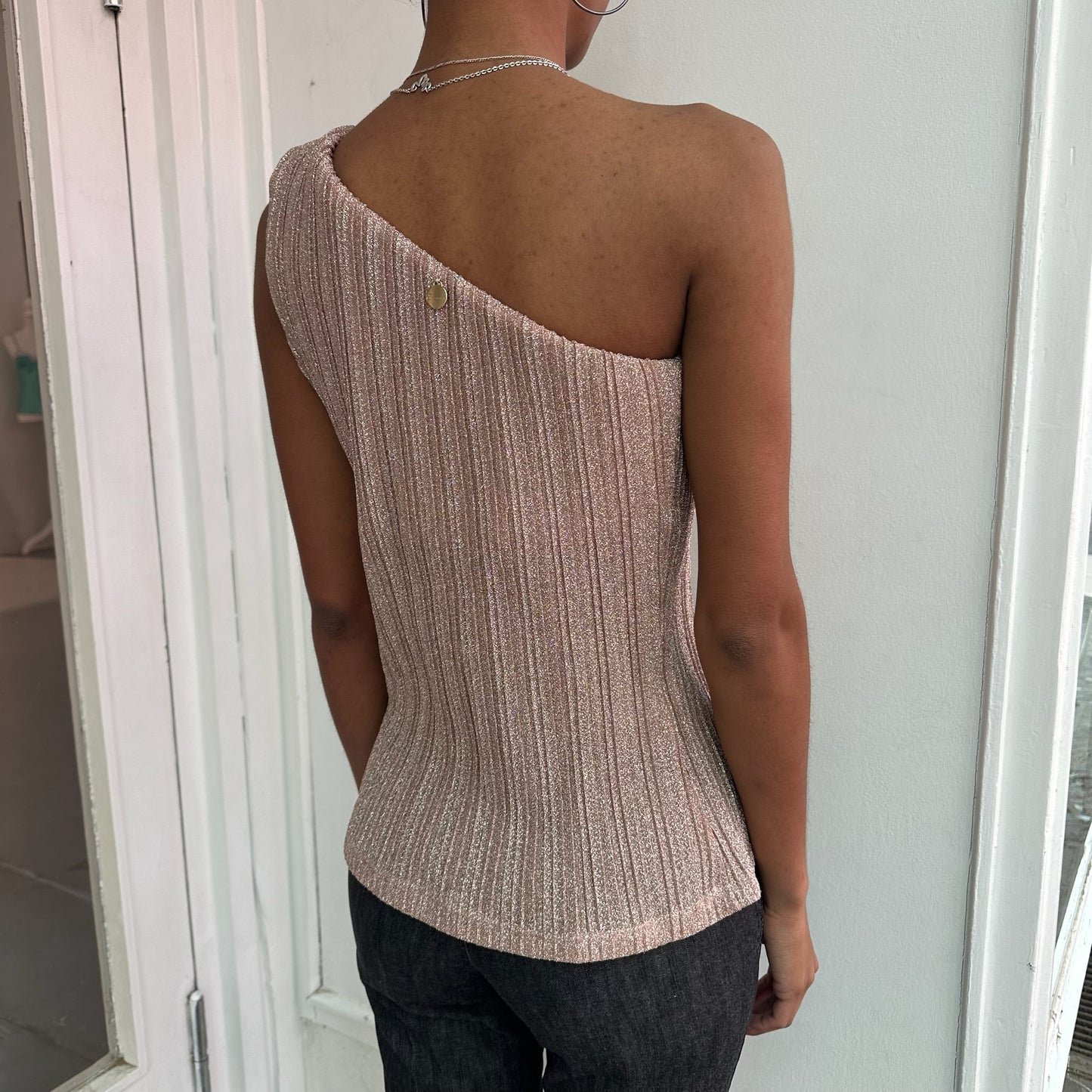 Asymmetrisches Glitzertop