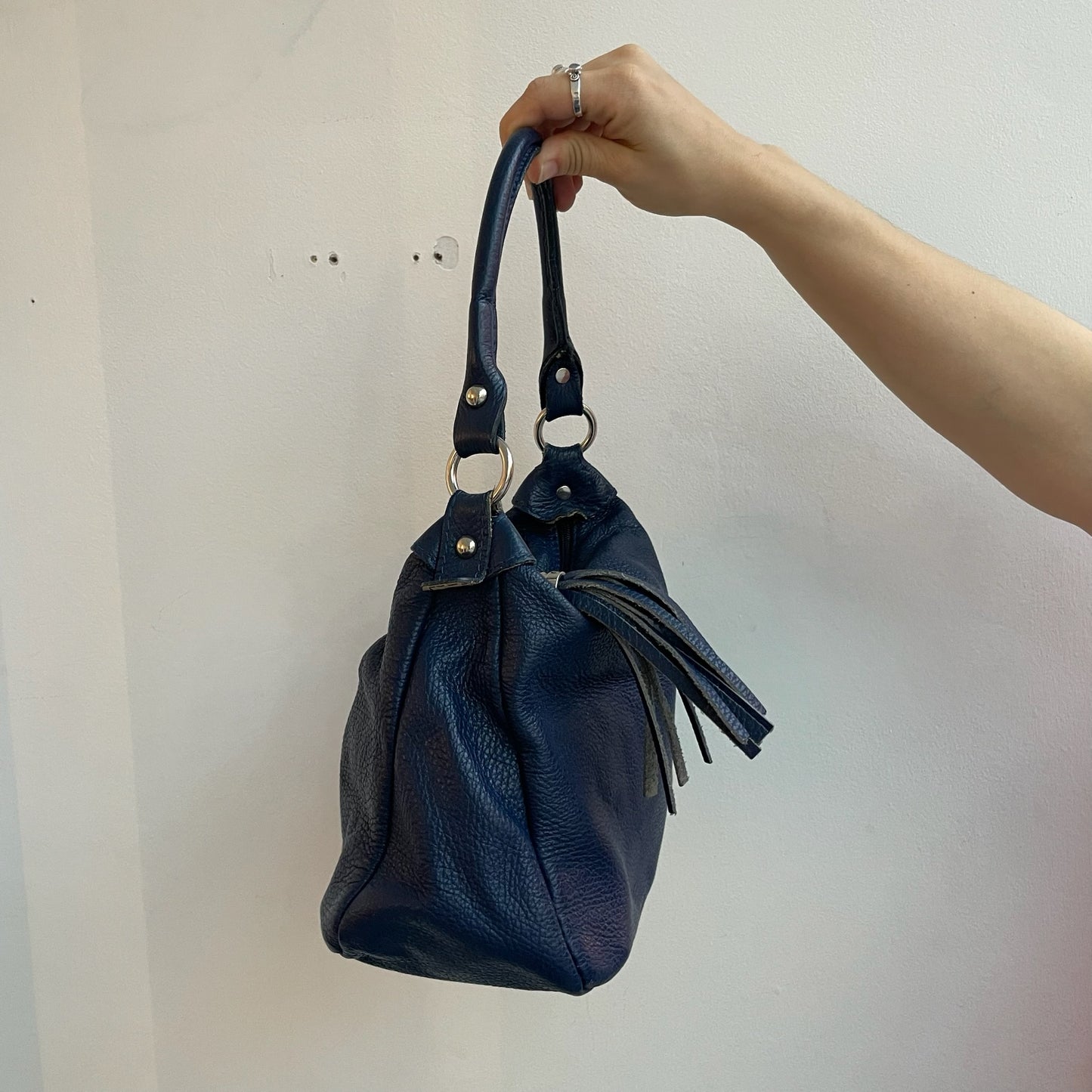 Blaue Tasche