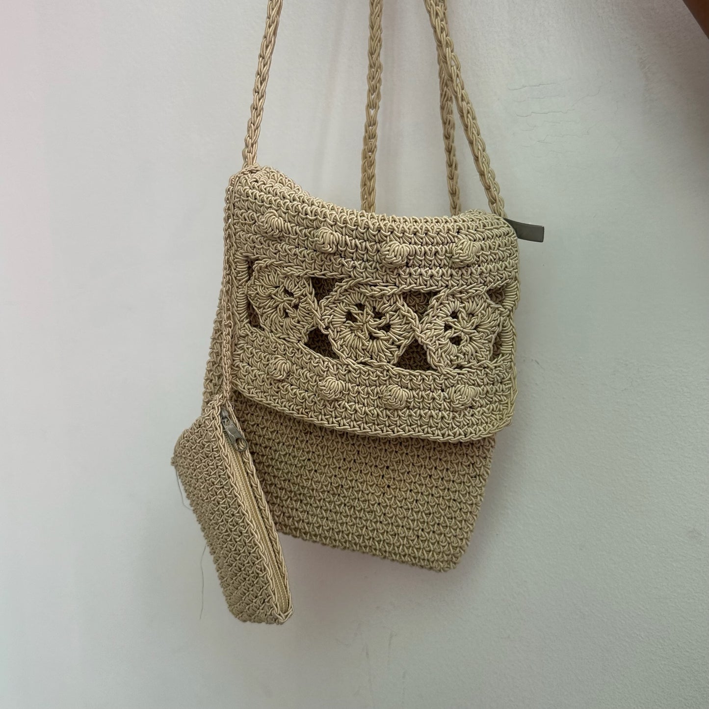 Crocheted shoulder bag