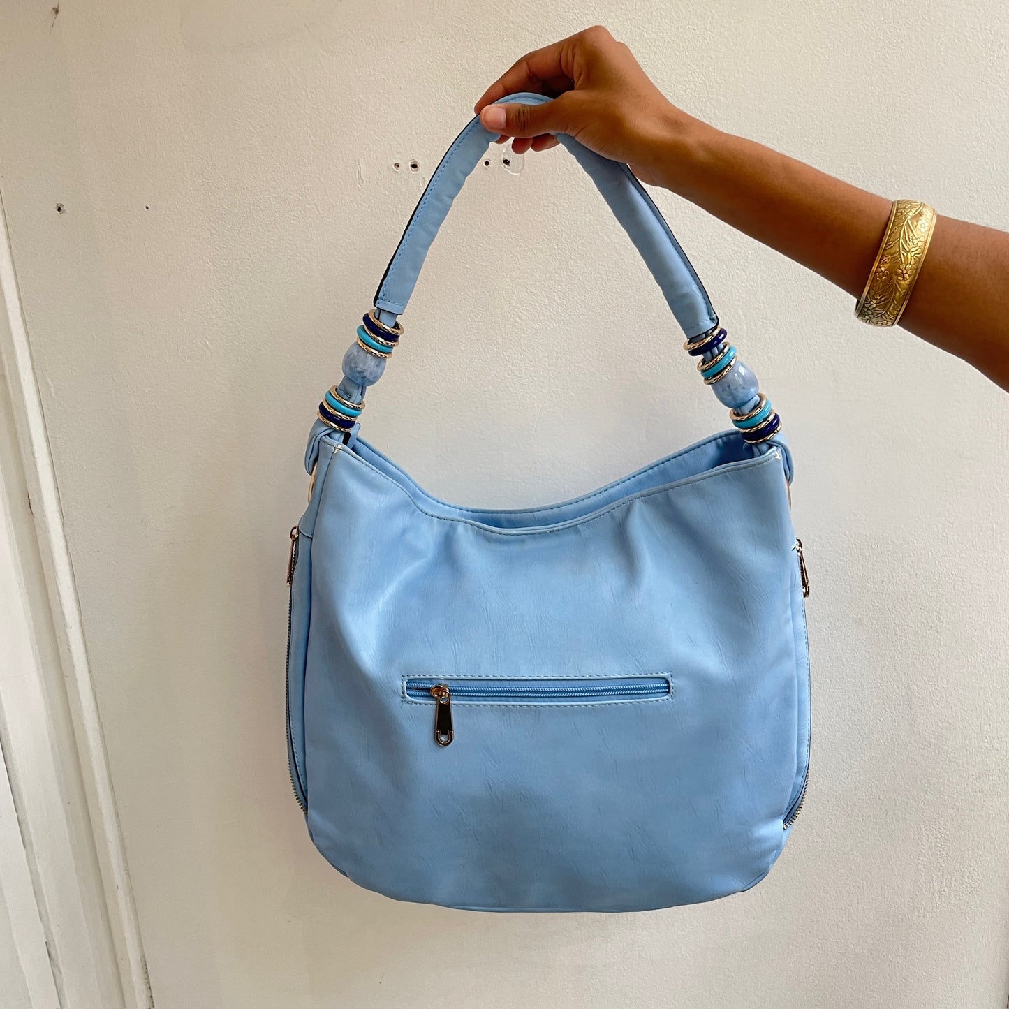 Hellblaue Hobo Tasche