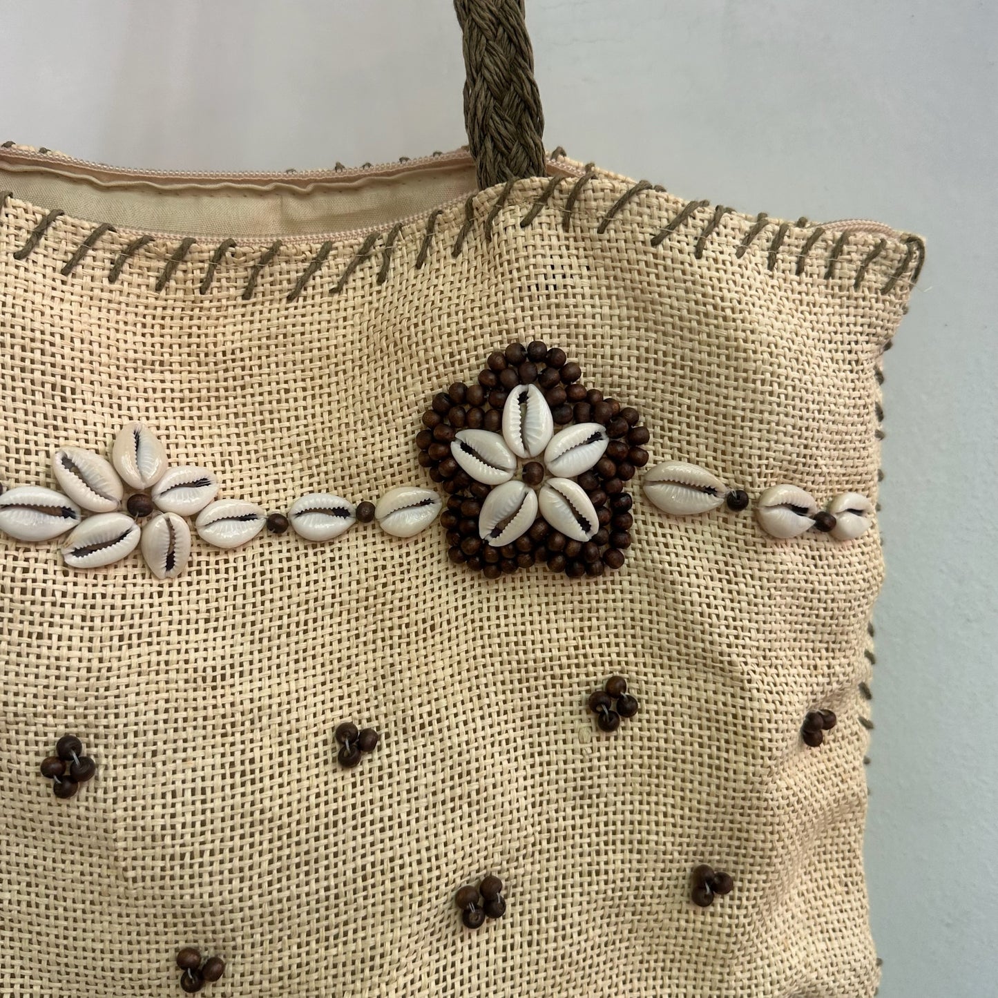 Strandtasche mit Muscheldetails