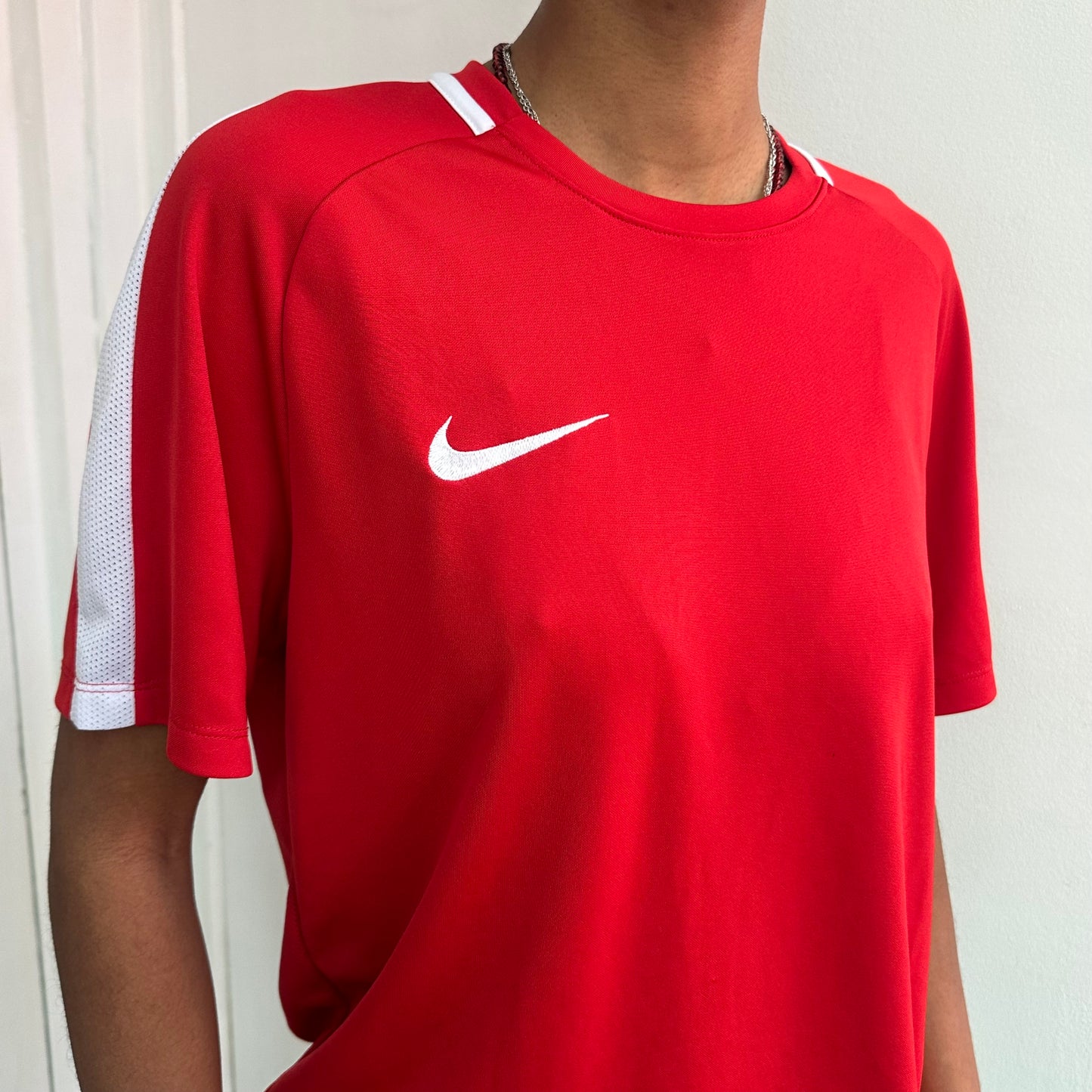 Rotes Nike Top