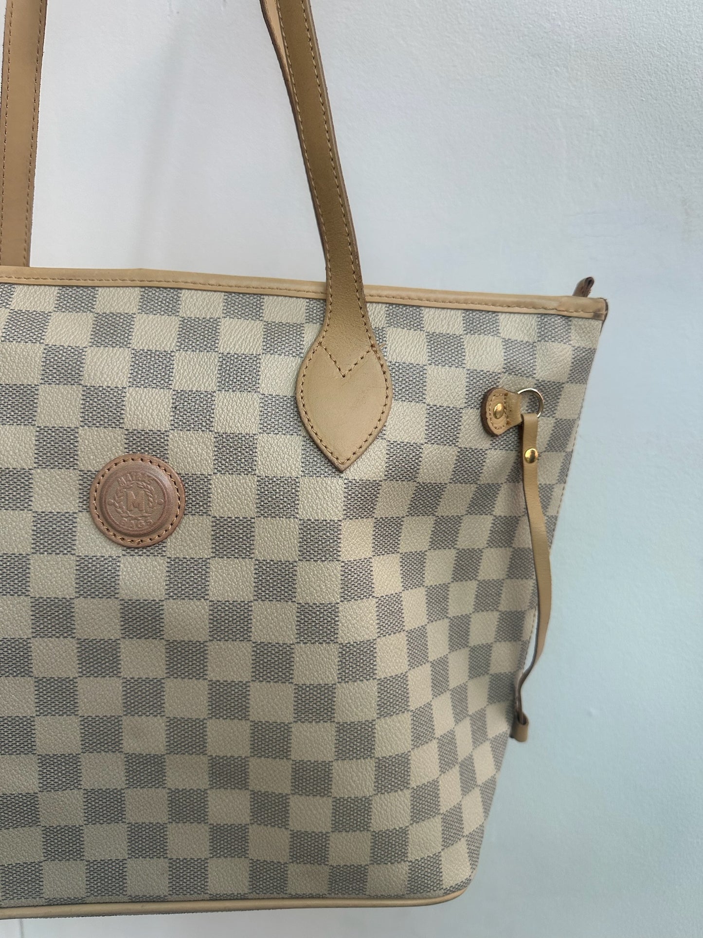 Karierte Schultertasche