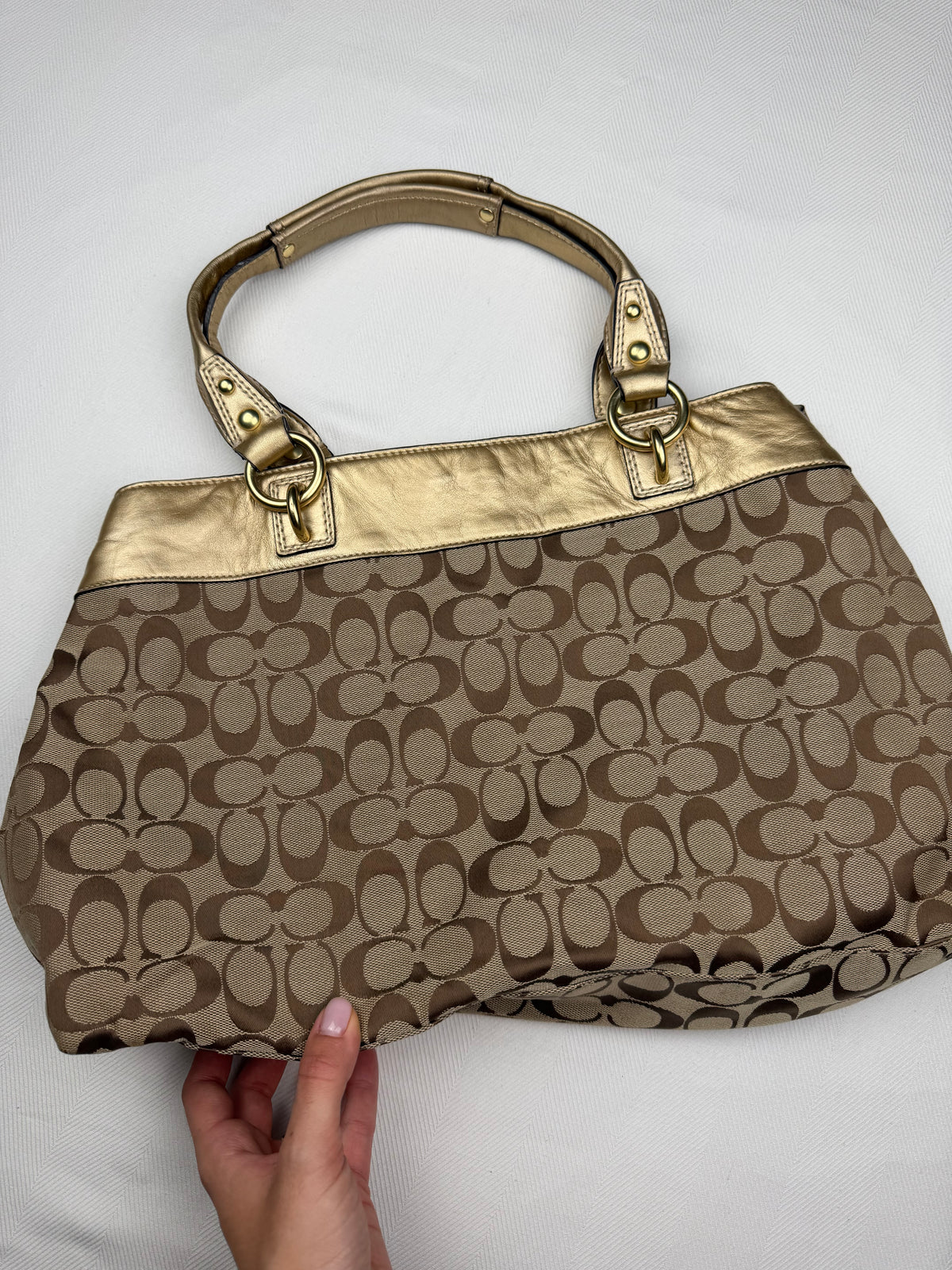 Coach bag reserved for Elisa