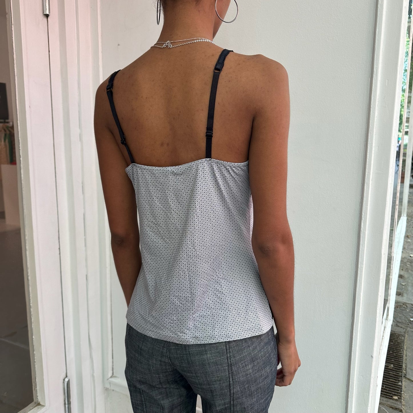 Graues Cami