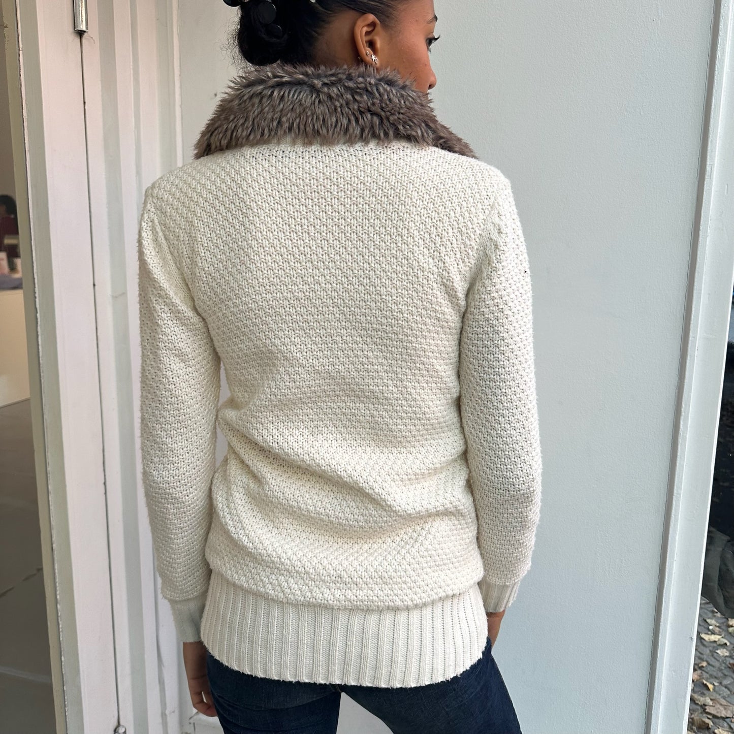 Strickjacke mit Fellkragen