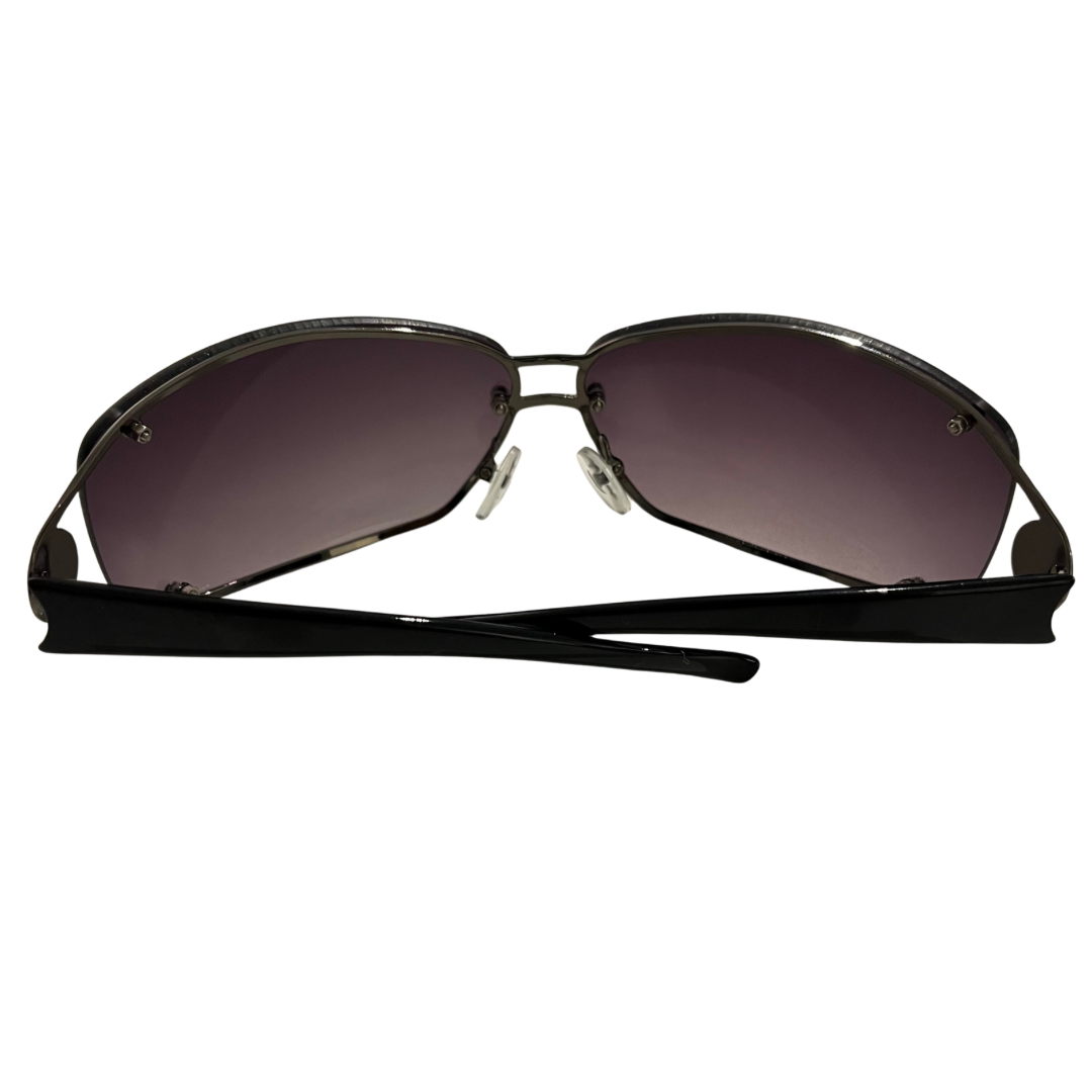 Lila Sonnenbrille
