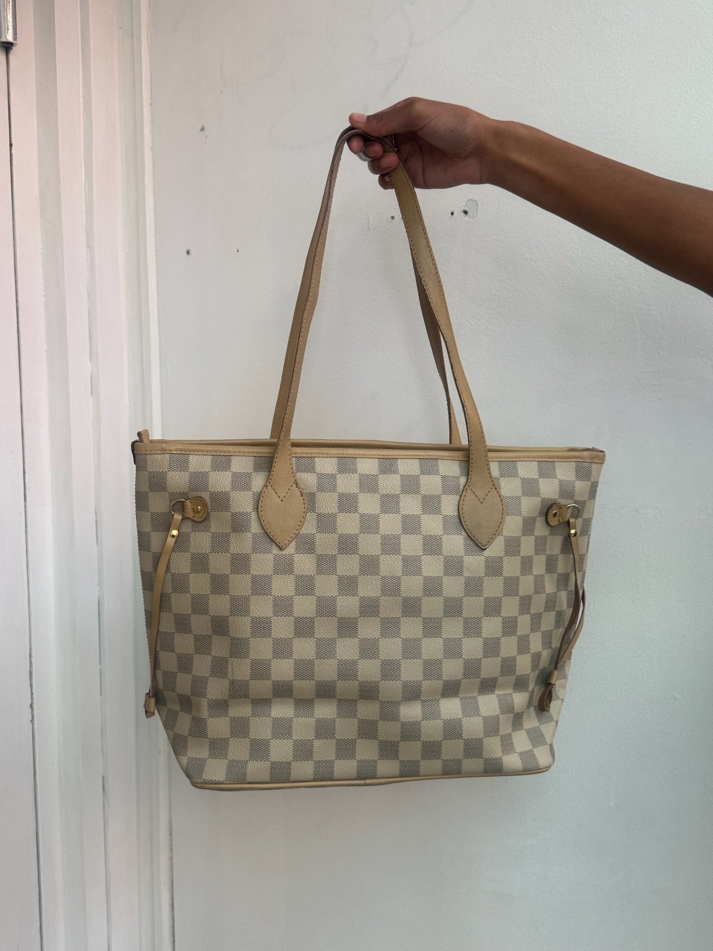 Karierte Schultertasche