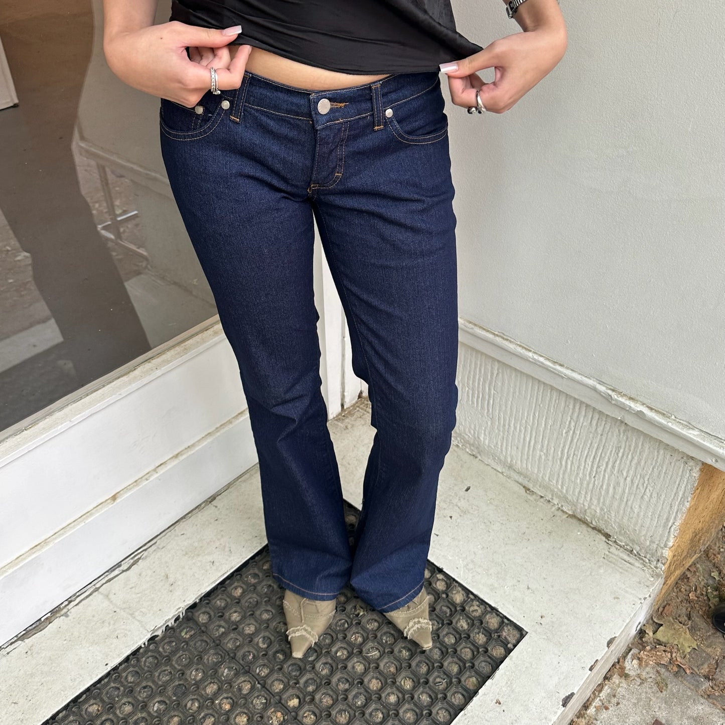 The SARA Jeans