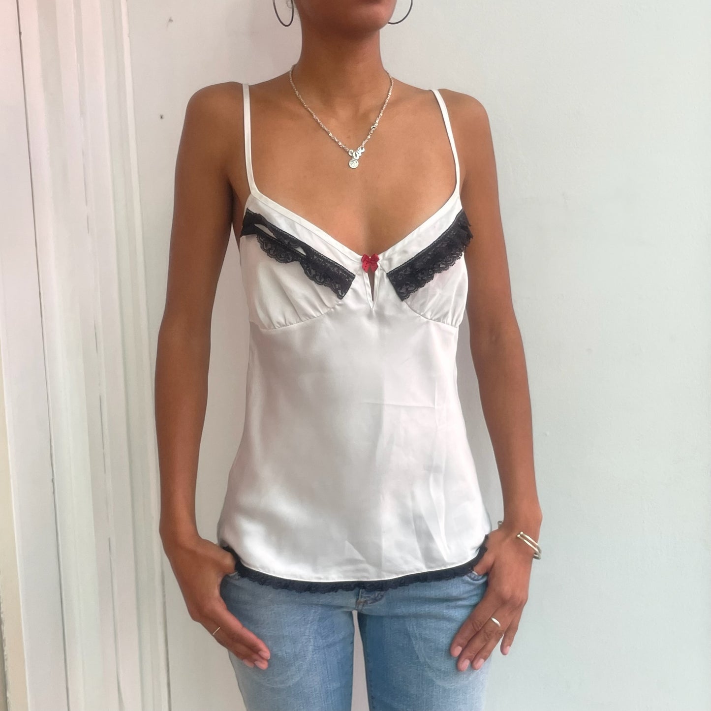 Weißes Satin Top
