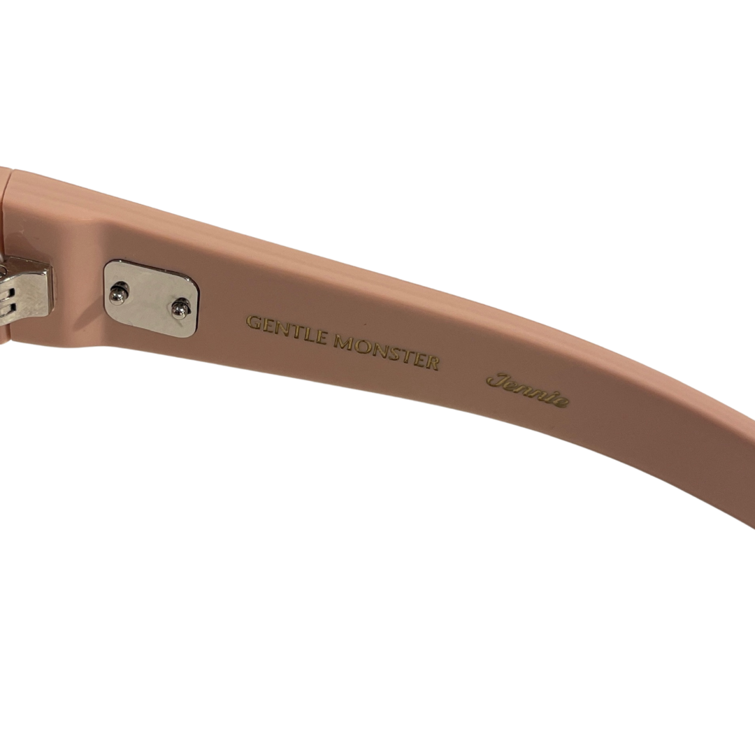 Gentle Monster Jennie Cheveux De Nini Sonnenbrille in Rosa