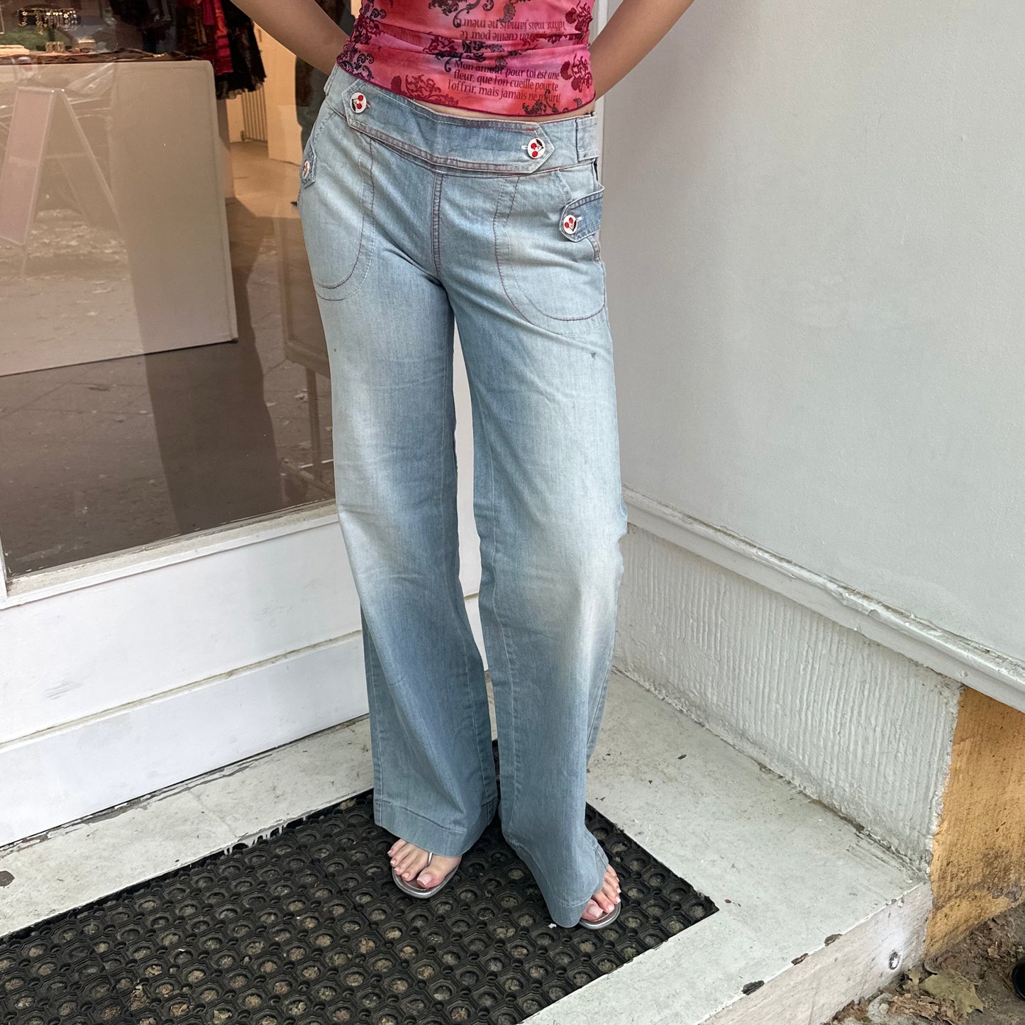 The CHERRY Jeans