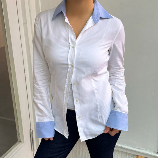 Weiße Bluse