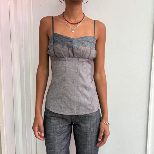 Graues Cami