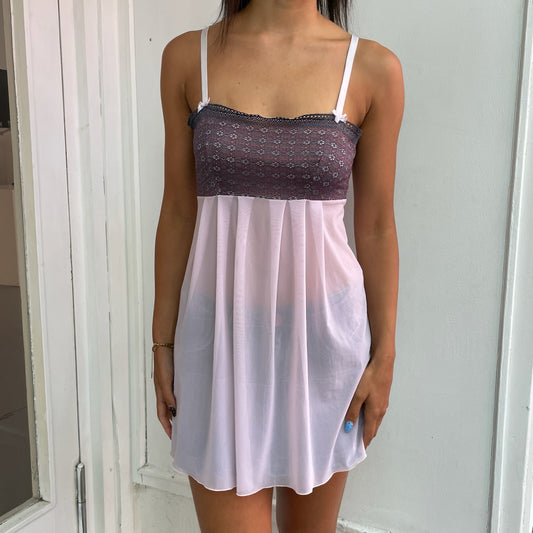 Rosa Kleid