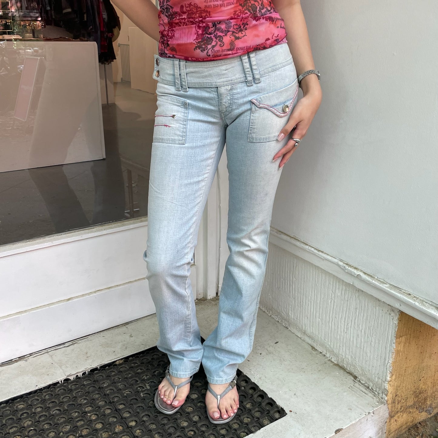 LOLA Jeans