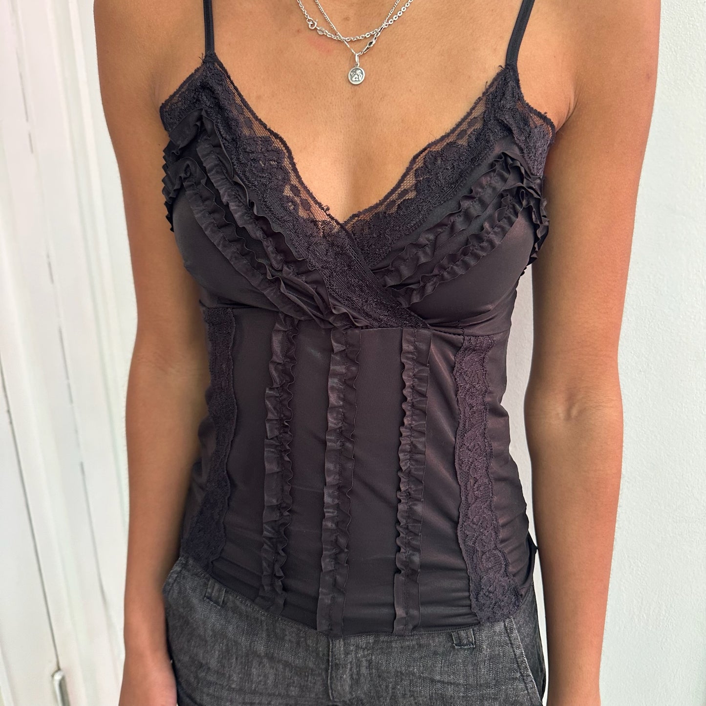 Schwarzes Cami